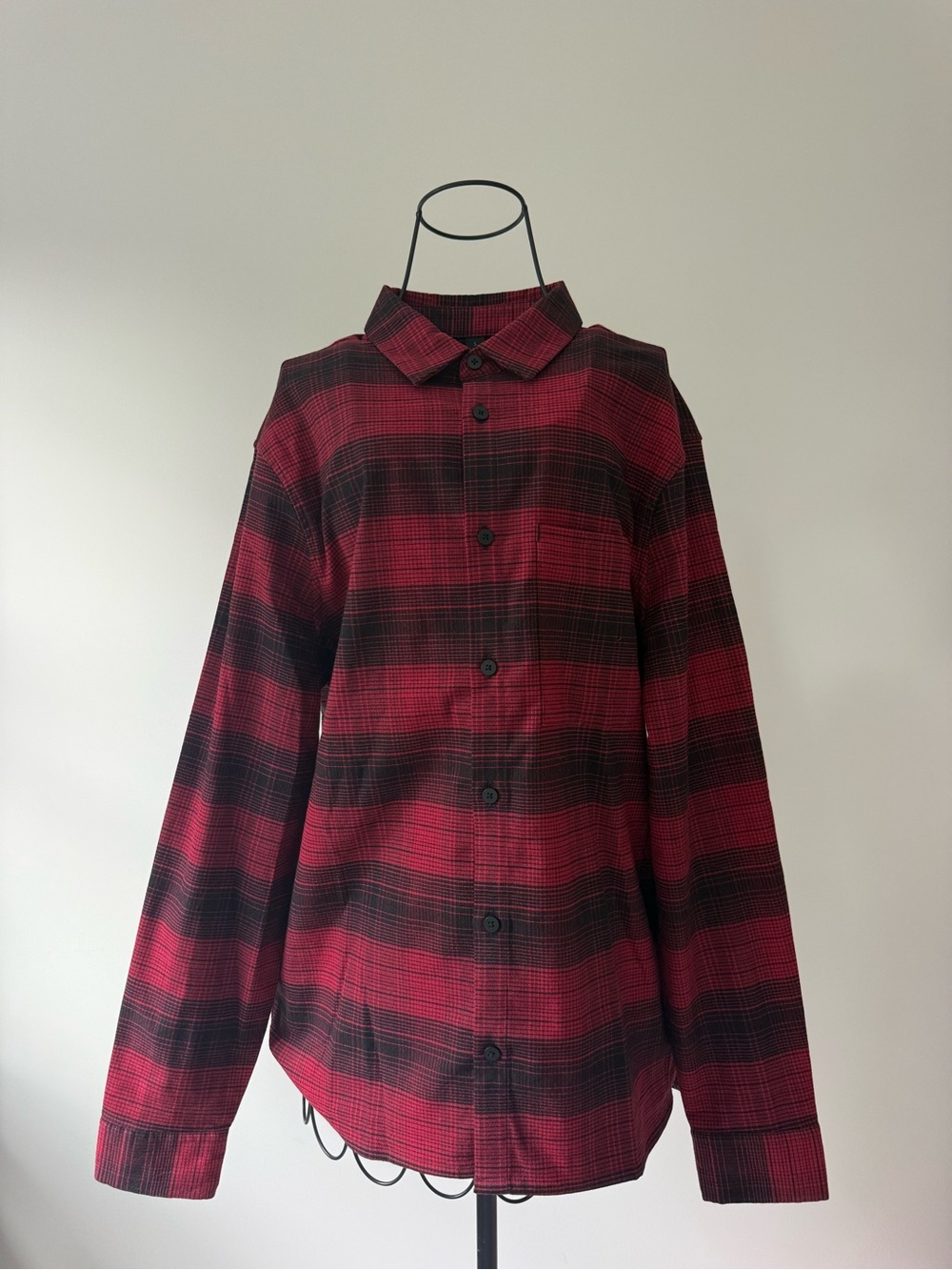 Men’s lululemon plaid button down